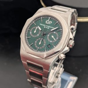 Girard Perregaux Laureato Chronograph - Aston Martin Limited Edition