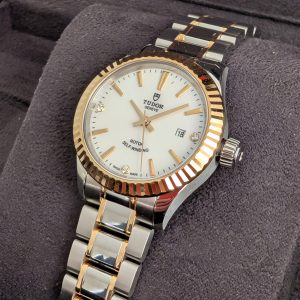Tudor Style Automatic - Mother of Pearl dial - 28mm
